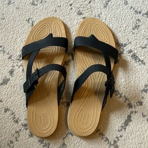 Women’s Croc Tulum Toe Post Sandals Size 9
